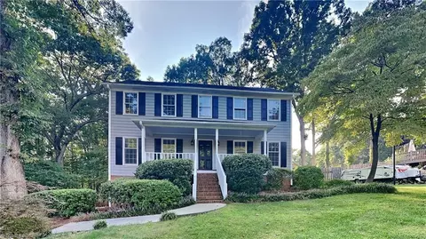 1102 Hickory Trace Dr, Greensboro, NC 27407