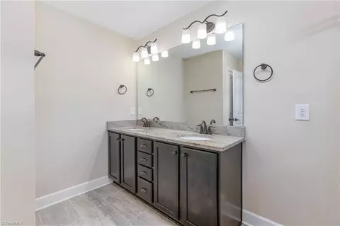 2358 Hammock Dr, High Point, NC 27265 photo 28