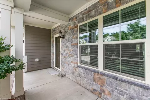2358 Hammock Dr, High Point, NC 27265 photo 5