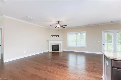 2358 Hammock Dr, High Point, NC 27265 photo 15