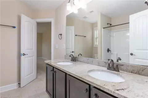 2358 Hammock Dr, High Point, NC 27265 photo 33