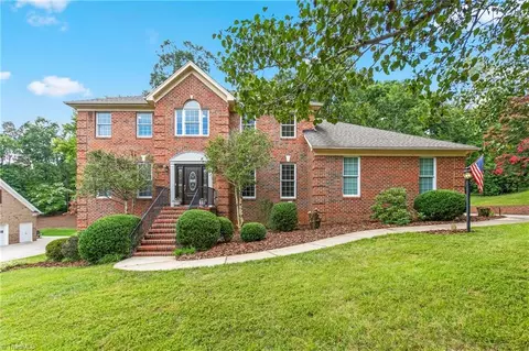 808 Anns Ct, Asheboro, NC 27205