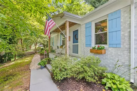 1101 Fenimore St, Winston Salem, NC 27103