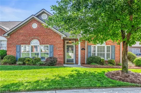 4424 Orchard Knob Ln, High Point, NC 27265