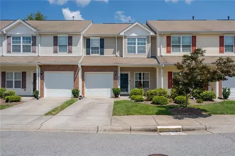 904 Central Park Ave, Greensboro, NC 27407