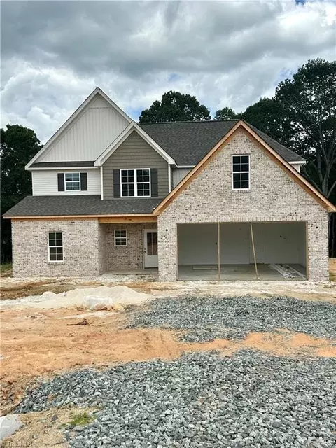 731 Cedar Dr, Winston Salem, NC 27107