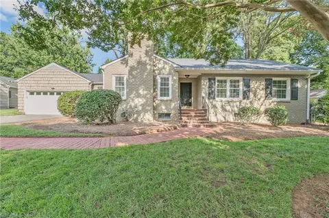 411 Plymouth Ave, Winston Salem, NC 27104