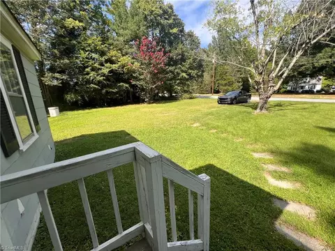 122 Gate St, High Point, NC 27263 photo 3