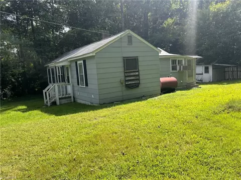 122 Gate St, High Point, NC 27263 photo 2