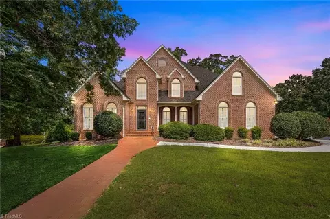 1007 Anns Ct, Asheboro, NC 27205