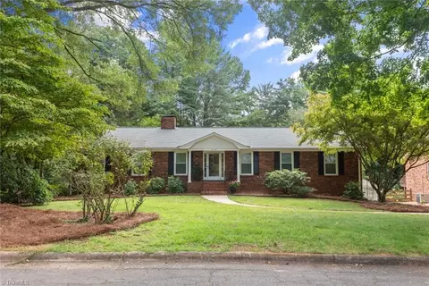 279 Stanaford Rd, Winston Salem, NC 27104