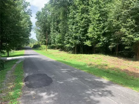 1838 Tussey Rd, Lexington, NC 27295