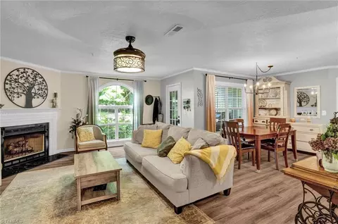 112 Rivertree Ln, Winston Salem, NC 27103