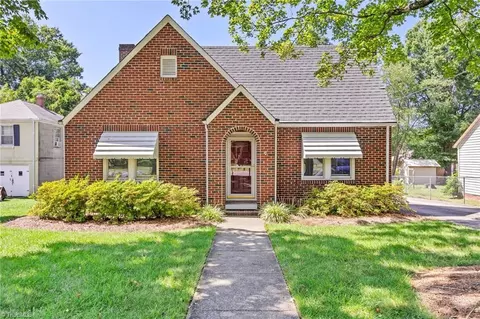 1208 S Park Dr, Reidsville, NC 27320