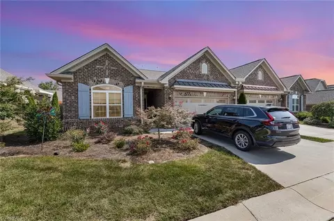 301 Frankfurt Ct, Winston Salem, NC 27127