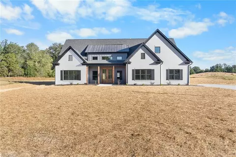 175 Hanes Ln, Lexington, NC 27295