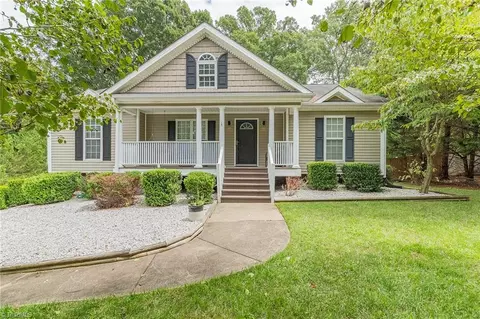 1535 Attanook Dr, Winston Salem, NC 27106