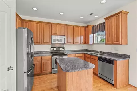 3906 Tarrant Trace Cir, High Point, NC 27265 photo 20
