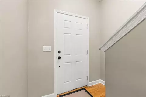3906 Tarrant Trace Cir, High Point, NC 27265 photo 5