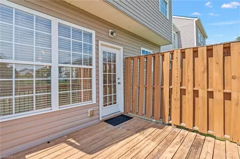 3906 Tarrant Trace Cir, High Point, NC 27265 photo 28