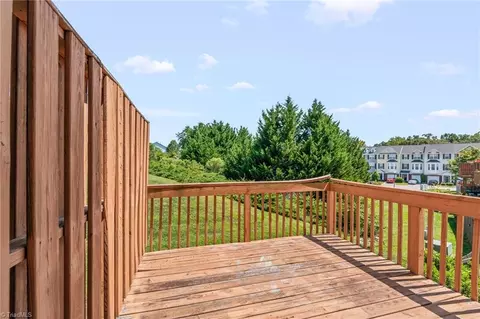 3906 Tarrant Trace Cir, High Point, NC 27265 photo 27