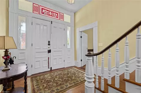 170 Broad St, Milton, NC 27305