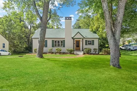 2112 Jeffrey Ln, Winston Salem, NC 27106