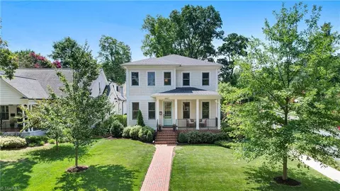 2427 Camden Rd, Greensboro, NC 27403