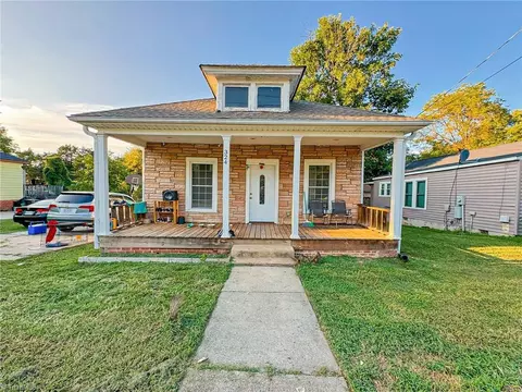 324 Phillips Ave, High Point, NC 27262 photo 1