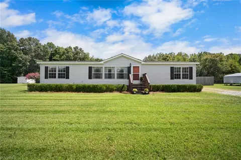 363 Old Mill Farm Rd, Lexington, NC 27295