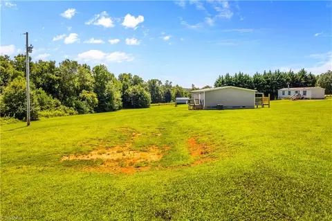 359 Melton Rd, Elkin, NC 28621 photo 28