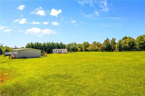 359 Melton Rd, Elkin, NC 28621 photo 26