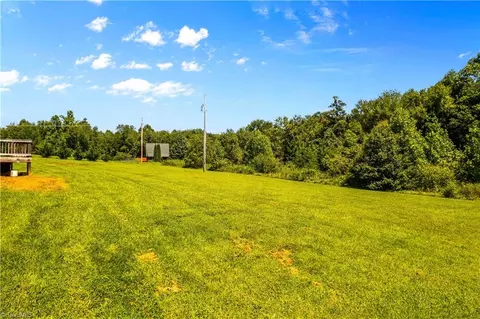 359 Melton Rd, Elkin, NC 28621 photo 29