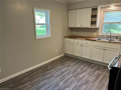 110 Westview Dr, King, NC 27021 photo 12