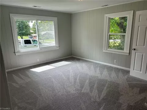 110 Westview Dr, King, NC 27021 photo 24