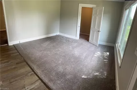 110 Westview Dr, King, NC 27021 photo 8