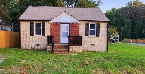 404 Peden St, Winston Salem, NC 27105