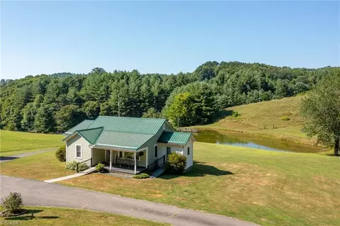 3643 Bare Creek Rd # A, Jefferson, NC 28640