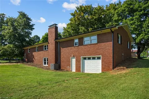 Exterior - 213 Greystone Dr, King, NC 27021 photo 3 of 5