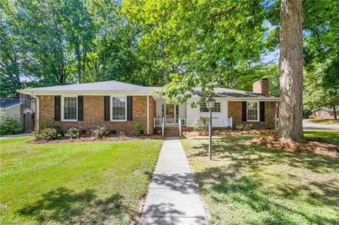 4305 Kingsland Dr, Greensboro, NC 27455
