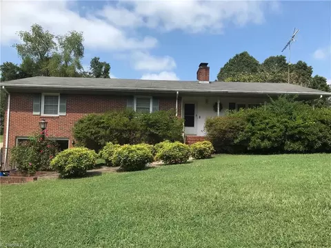 171 Windy Rd, Eden, NC 27288