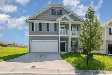 118 Claystone Dr, Gibsonville, NC 27249