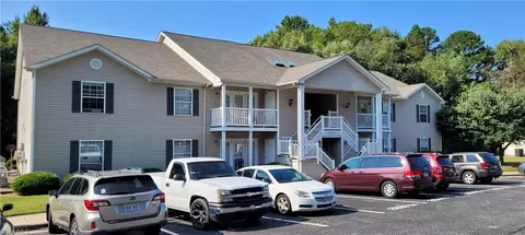 2616 Guyer St #1C, High Point, NC 27265