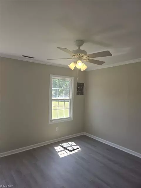 619 Arch St, High Point, NC 27260 photo 20