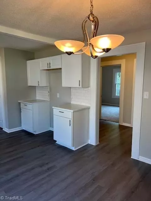 619 Arch St, High Point, NC 27260 photo 11