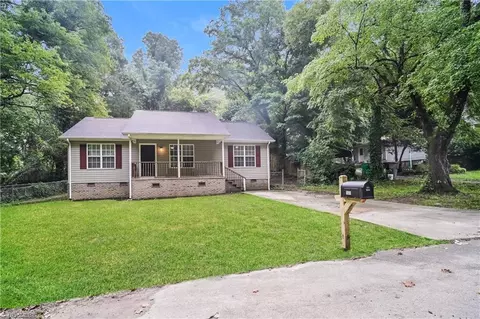 1634 Hamilton St N, High Point, NC 27262