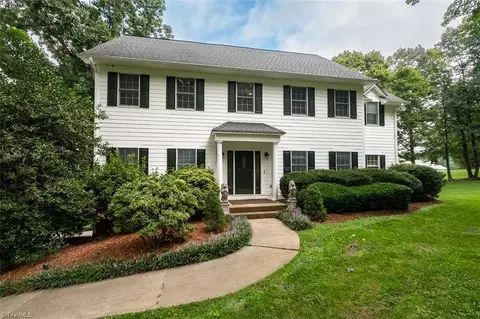 328 Laurelwood Rd, State Road, NC 28676