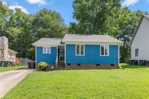 1507 Pear Tree Ln, Greensboro, NC 27401