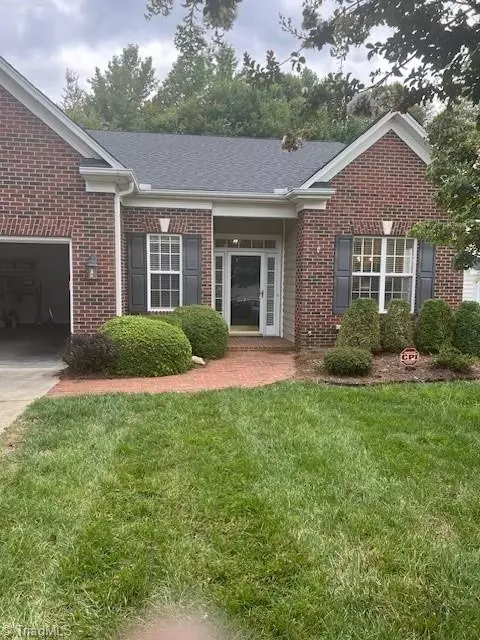 7 Towne Ridge Ct, Greensboro, NC 27455