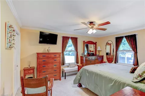 Bedroom - 925 Sunset Dr, Salisbury, NC 28147 photo 4 of 8